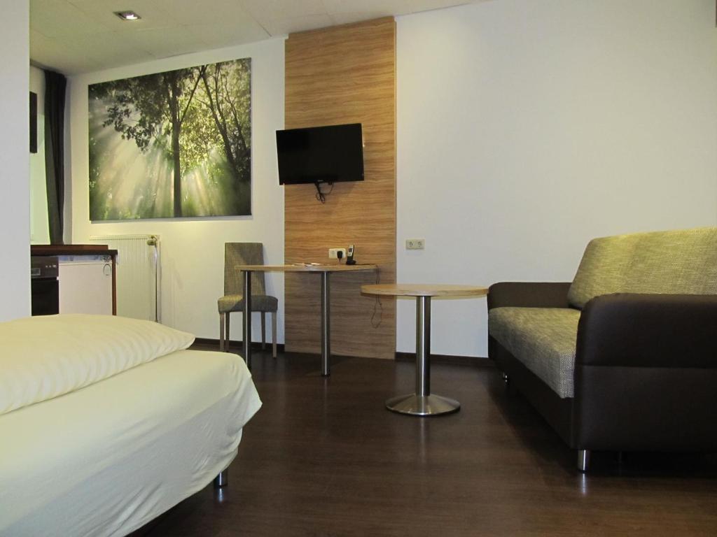 Zum Treppche Hotel Garni Gladenbach Chambre photo